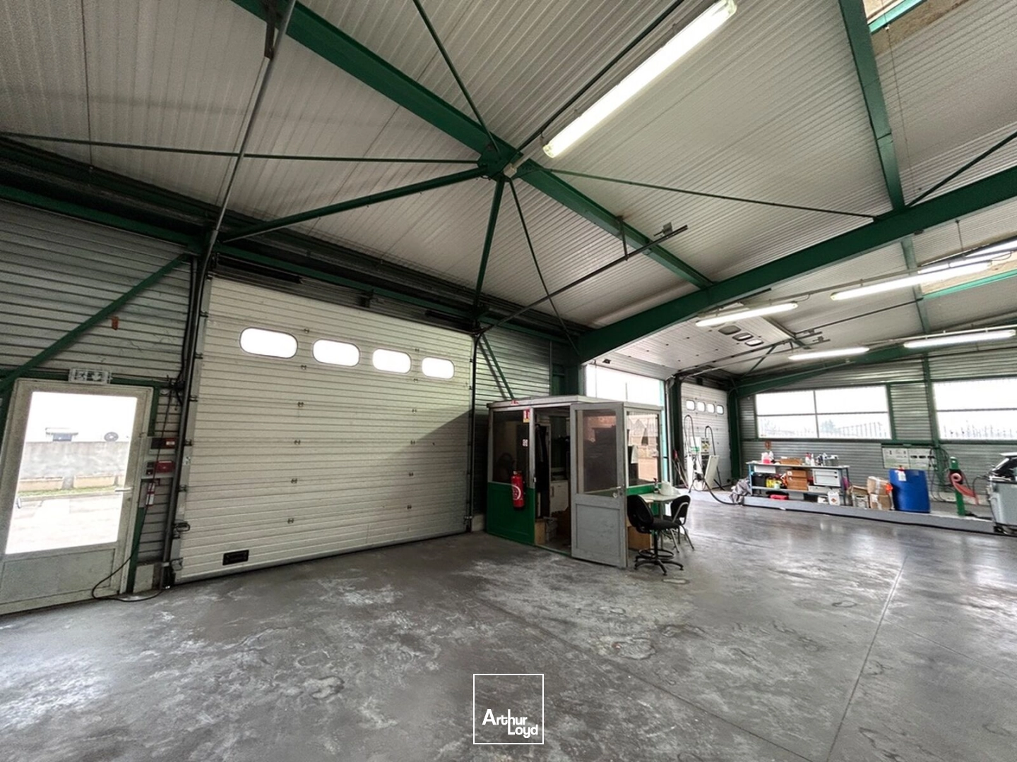 Locaux d'activité & Entrepôts - Location - PERPIGNAN - 66000 - 172-867 - 7671060