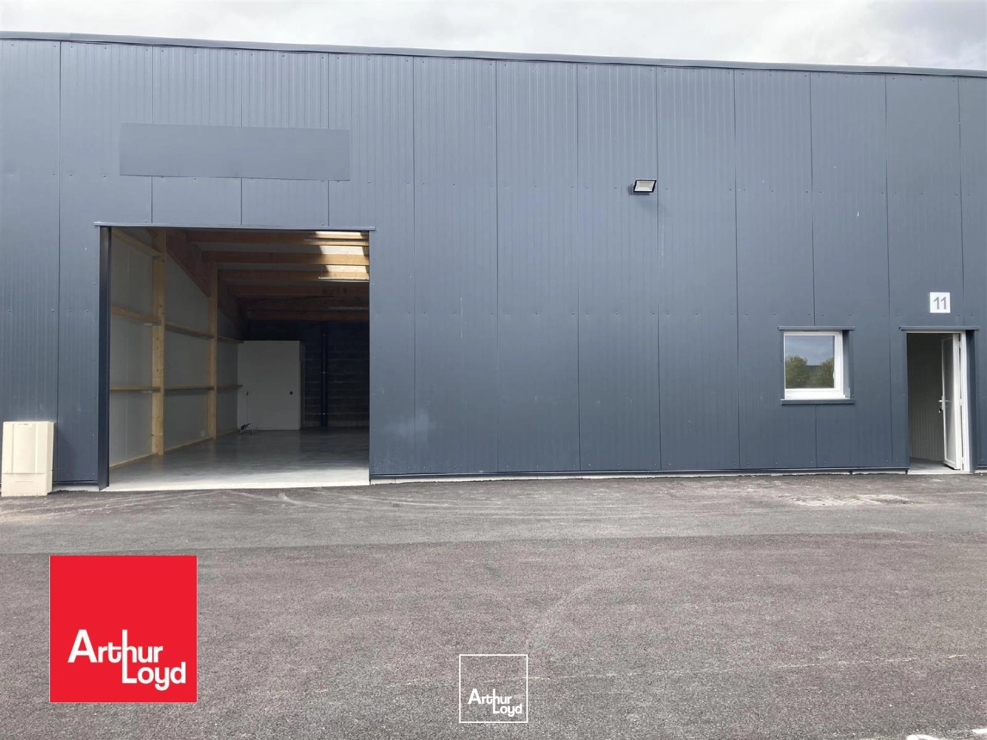 Locaux d'activité & Entrepôts - Location - DREUX - 28100 - 144-144 - 7671406