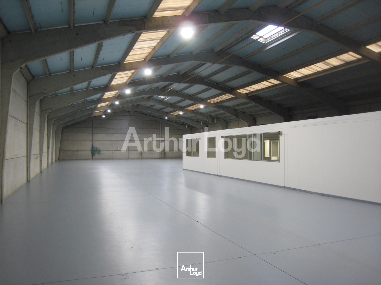 Locaux d'activité & Entrepôts - Location - TEMPLEMARS - 59175 - 1200-1200 - 7718186