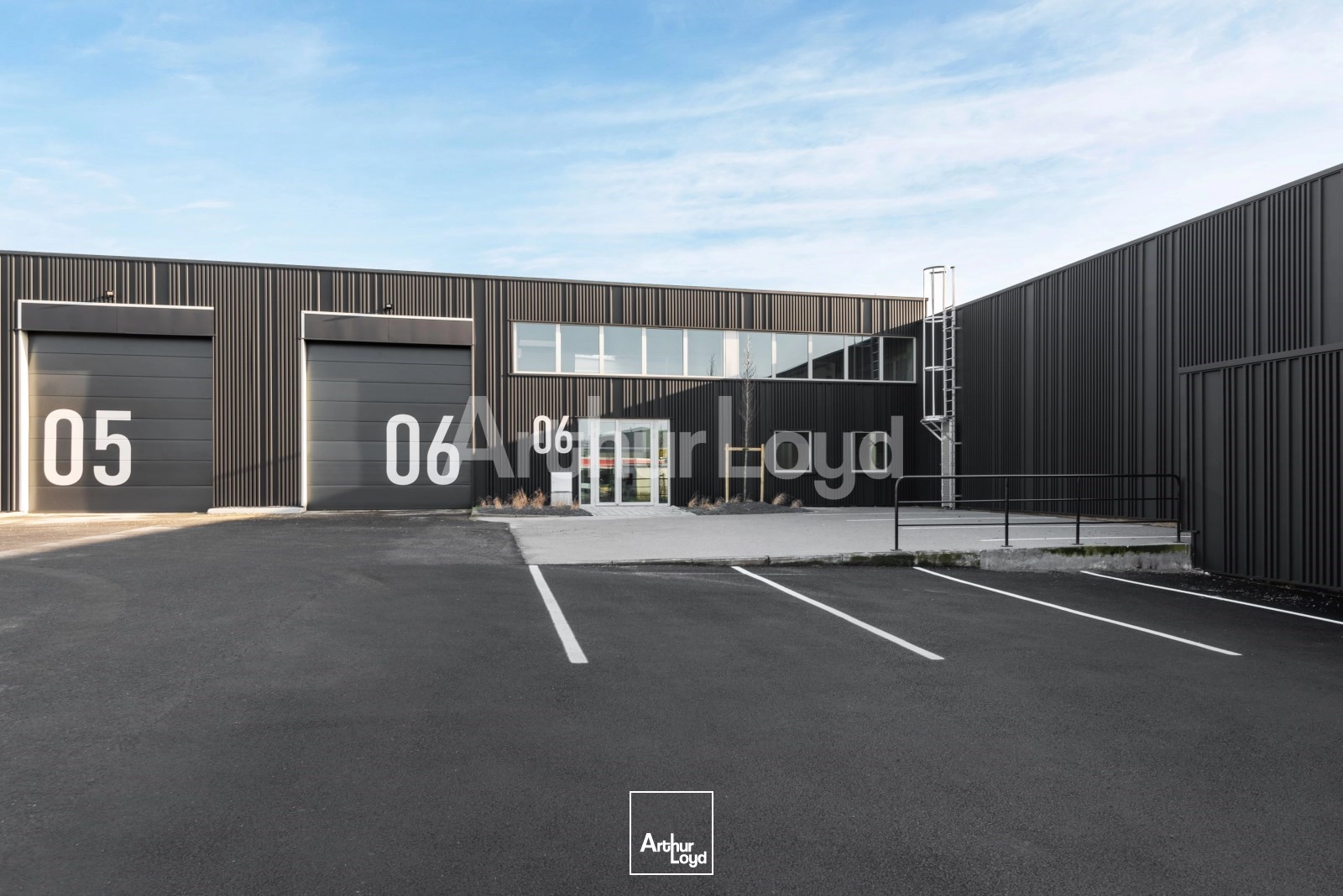 Locaux d'activité & Entrepôts - Location - RONCQ - 59223 - 528-1820 - 7718436