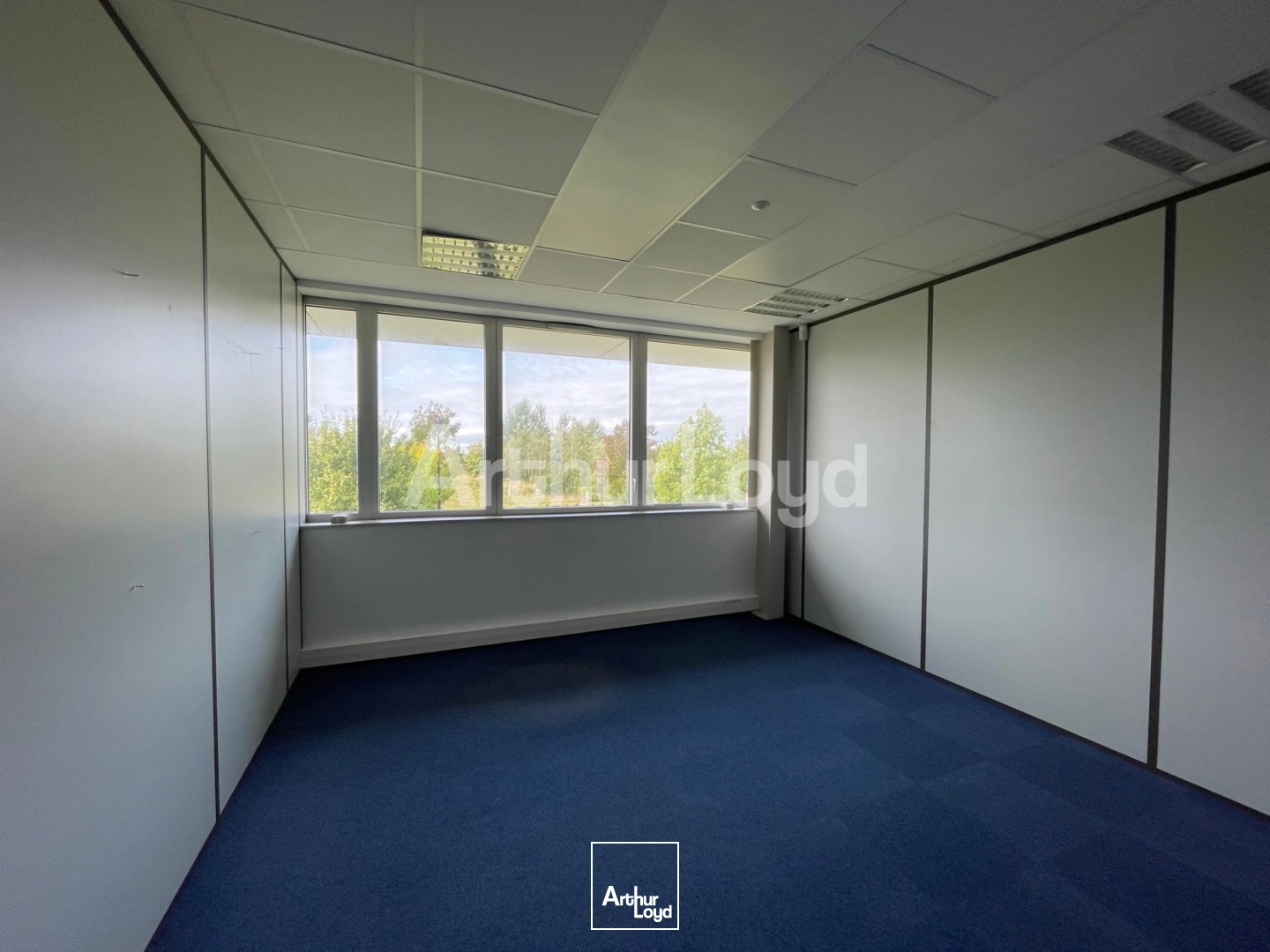 Bureaux - Location - SAINGHIN EN MELANTOIS - 59262 - 336.8-686 - 7718550