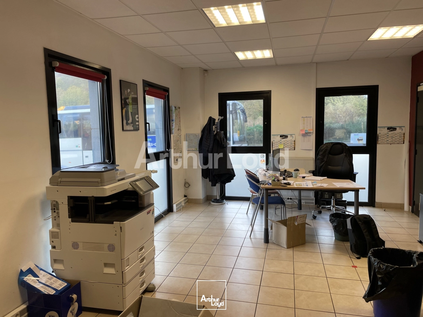 Locaux d'activité & Entrepôts - Location - BRUAY LA BUISSIERE - 62700 - 500-500 - 7718827