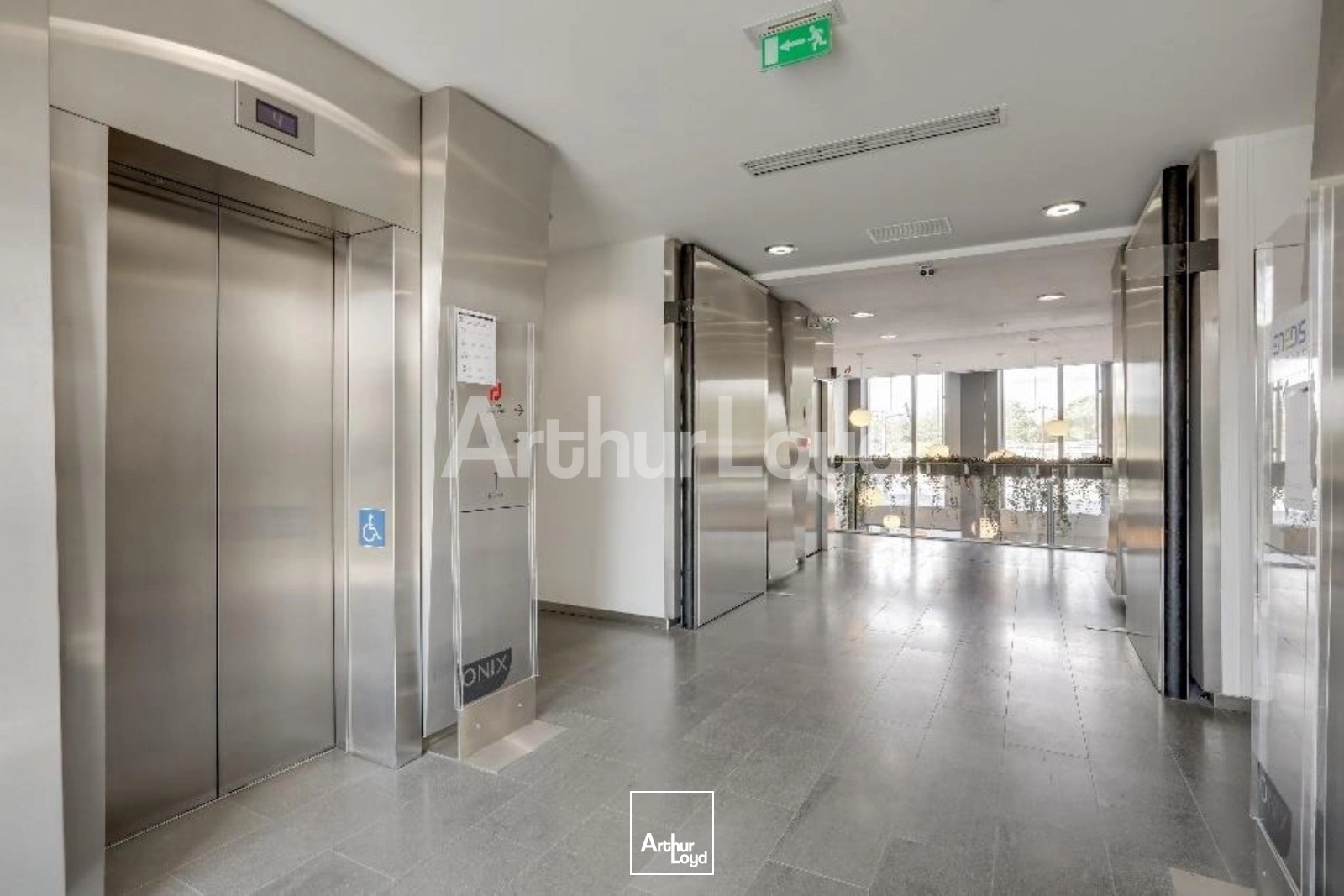 Bureaux - Location - EURALILLE - 59777 - 388.18-1988.53 - 7718854