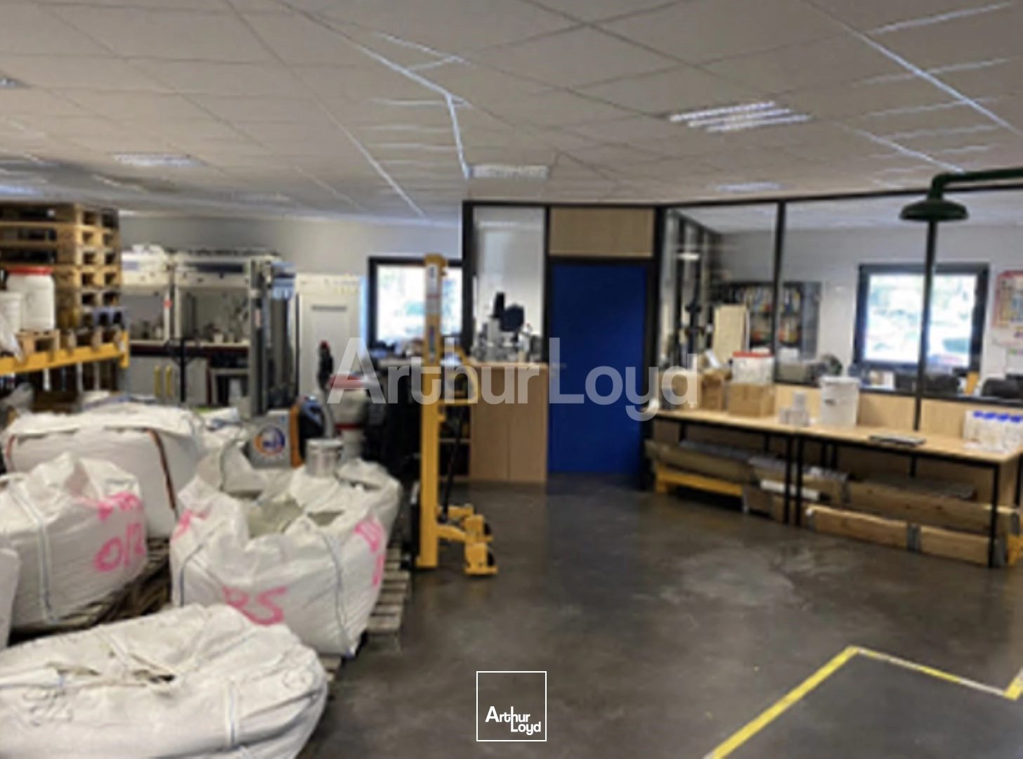 Bureaux - Location - VILLENEUVE D'ASCQ - 59650 - 563.3-563.3 - 7719353