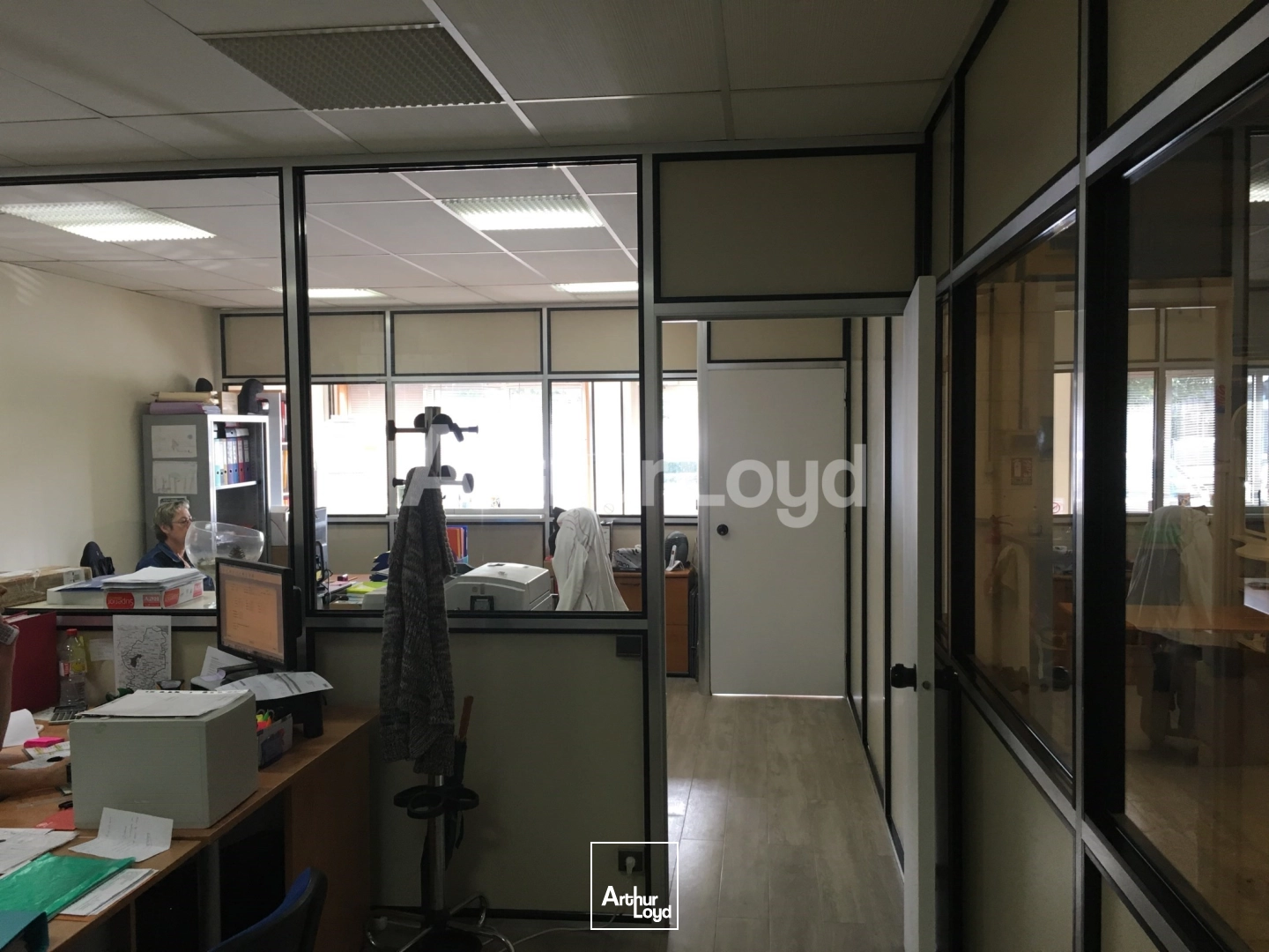 Locaux d'activité & Entrepôts - Location - DOUAI - 59500 - 200-200 - 7719573