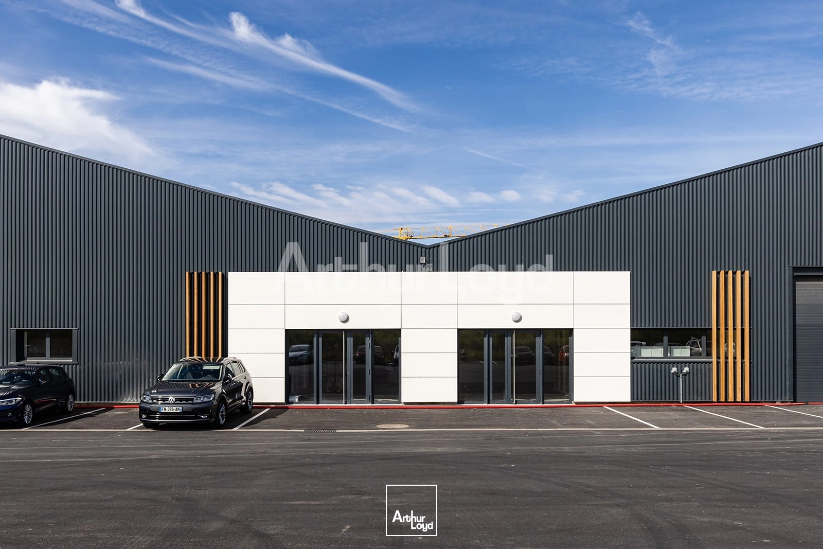 Locaux d'activité & Entrepôts - Location - NEUVILLE EN FERRAIN - 59960 - 1834-1834 - 7719845