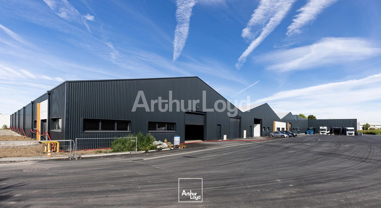 Locaux d'activité & Entrepôts - Location - NEUVILLE EN FERRAIN - 59960 - 1834-1834 - 7719844