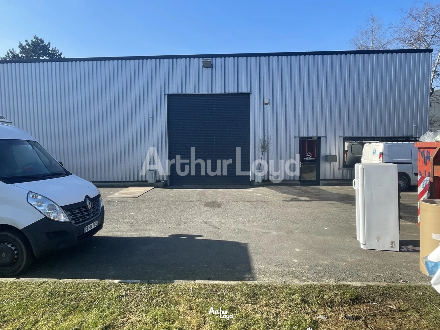 Locaux d'activité & Entrepôts - Location - NEUVILLE EN FERRAIN - 59960 - 588-588 - 7720650