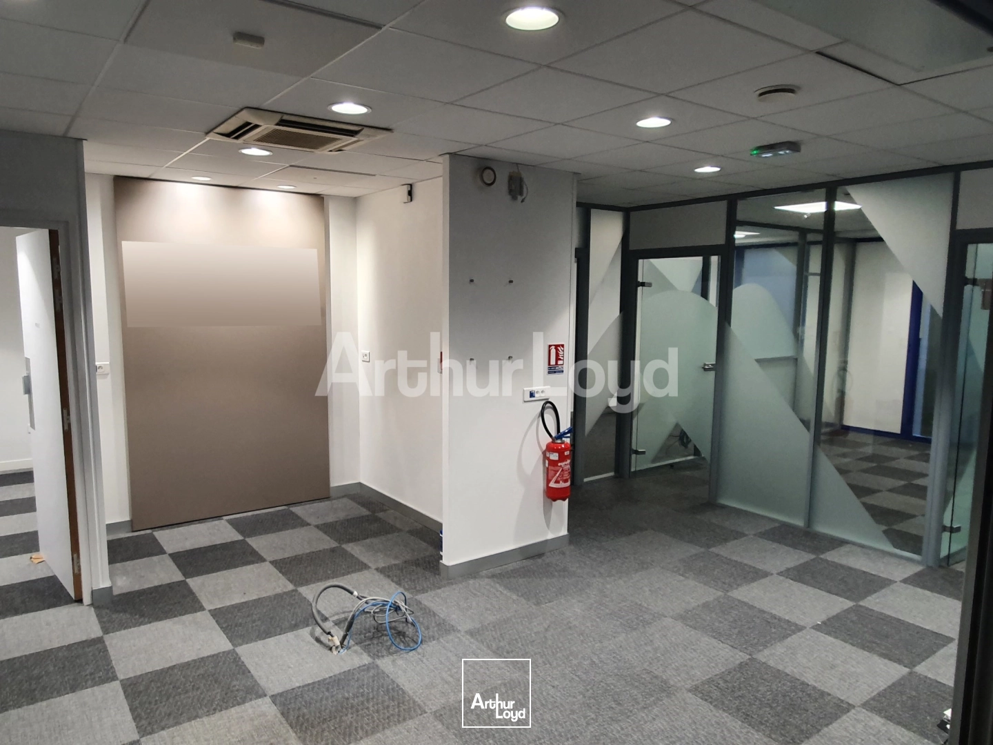 Locaux commerciaux - Location - LYS LEZ LANNOY - 59390 - 150-150 - 7720842