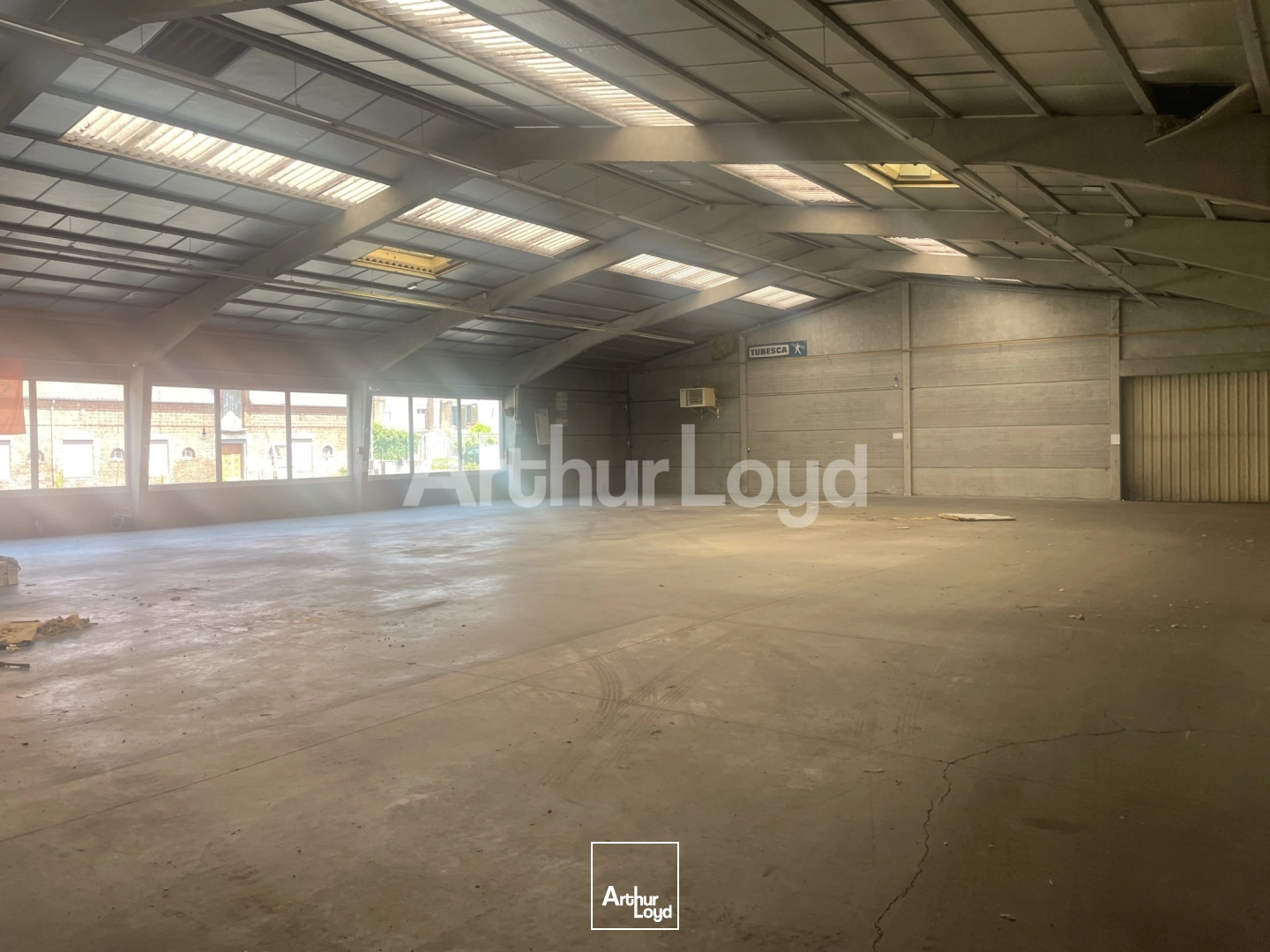 Locaux d'activité & Entrepôts - Vente - BETHUNE - 62400 - 1100-1100 - 7721837