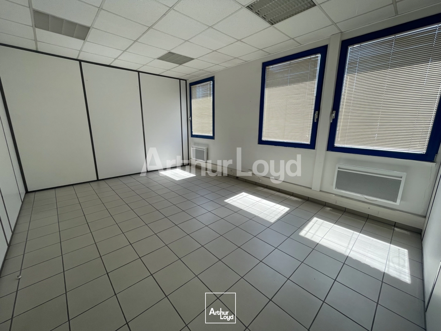 Bureaux - Location - TEMPLEMARS - 59175 - 380-380 - 7721859