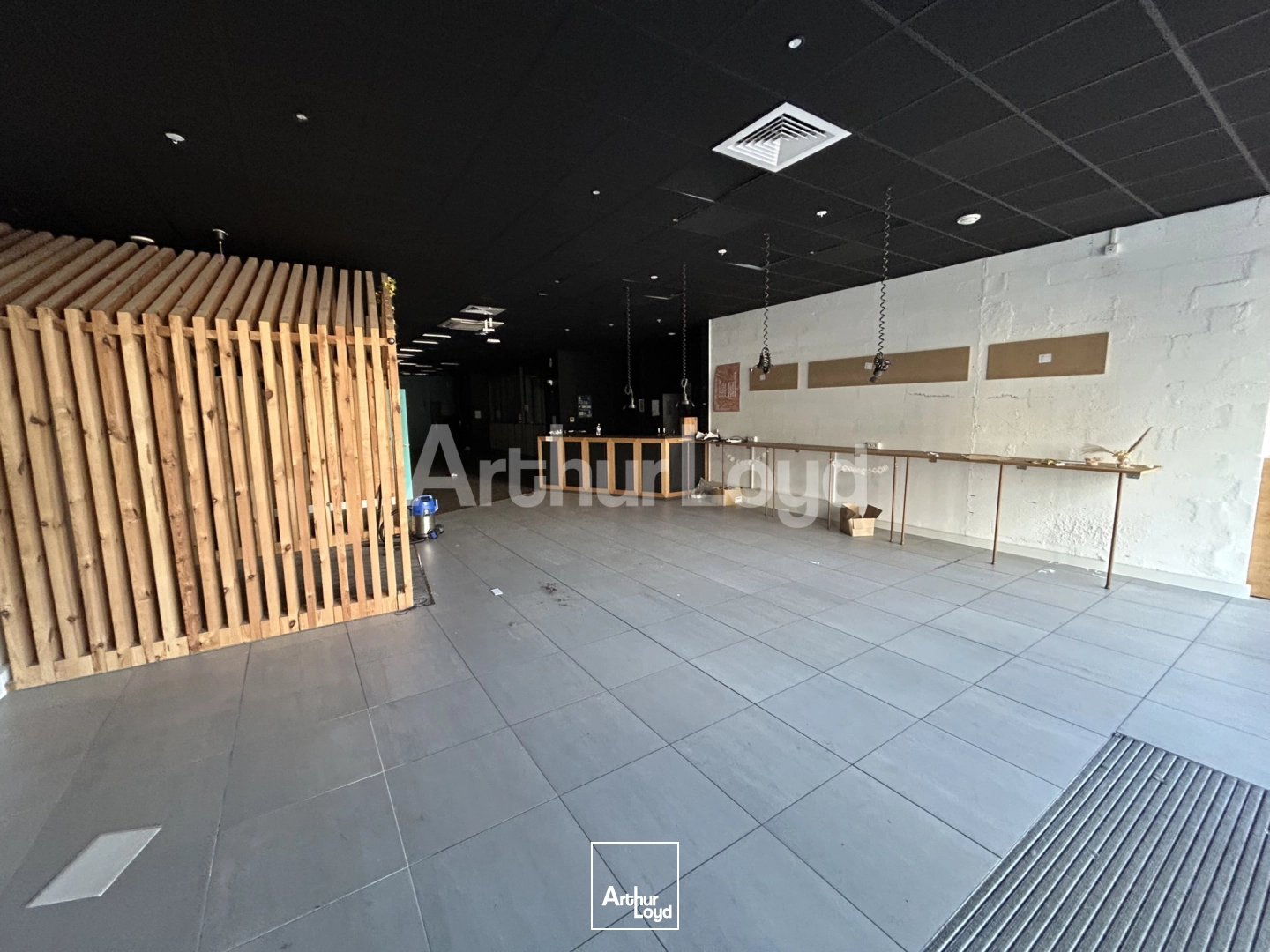 Locaux commerciaux - Location - LILLE - 59000 - 600-600 - 7722210