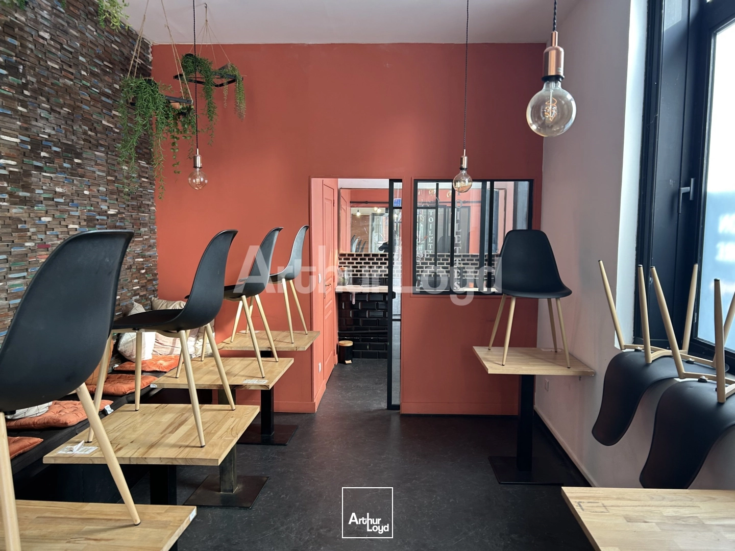 Locaux commerciaux - Cession - LILLE - 59000 - 82-82 - 7722231