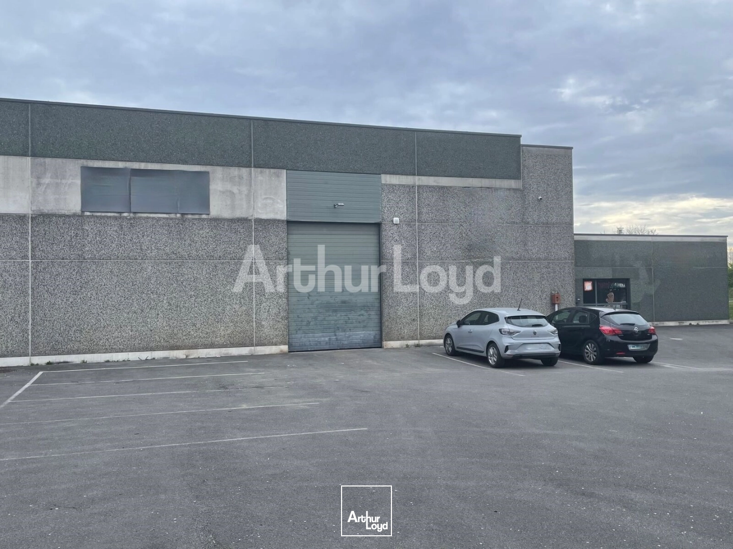 Locaux d'activité & Entrepôts - Vente - RONCQ - 59223 - 722-722 - 7722580