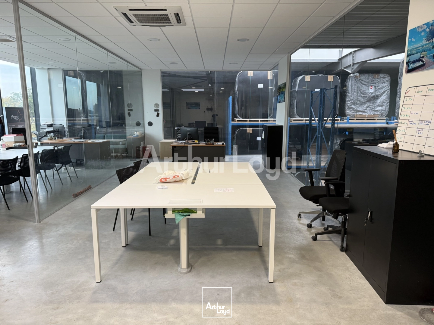 Locaux d'activité & Entrepôts - Location - NEUVILLE EN FERRAIN - 59960 - 747-747 - 7722620