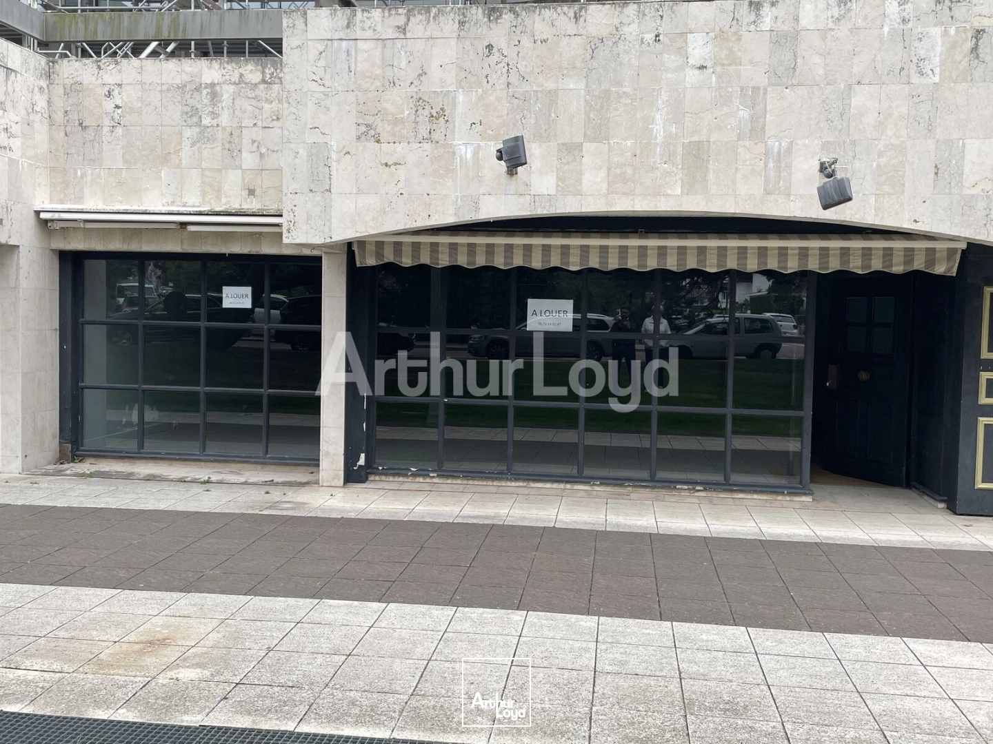 Locaux commerciaux - Location - LE TOUQUET PARIS PLAGE - 62520 - 147.77-147.77 - 7722653