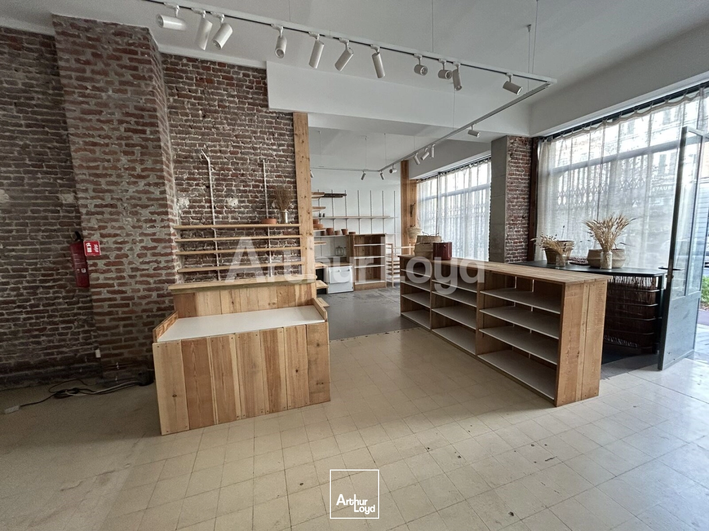 Locaux commerciaux - Location - LILLE - 59000 - 180-180 - 7722746