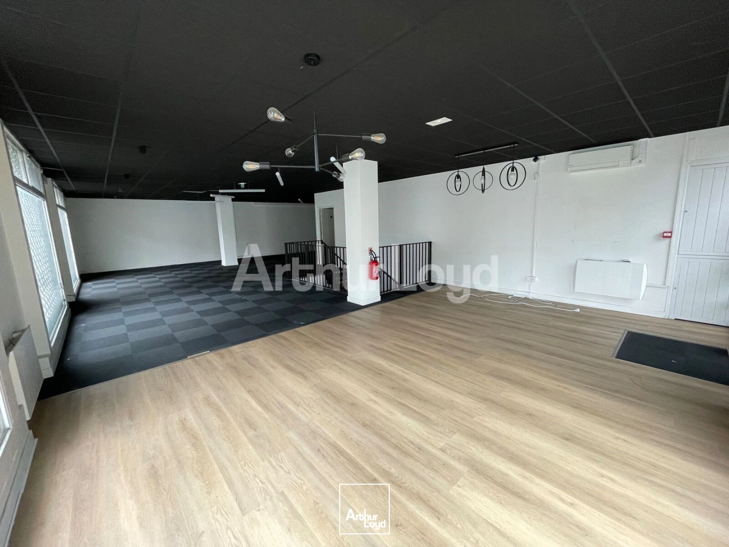 Locaux commerciaux - Location - LILLE - 59000 - 280-280 - 7723166