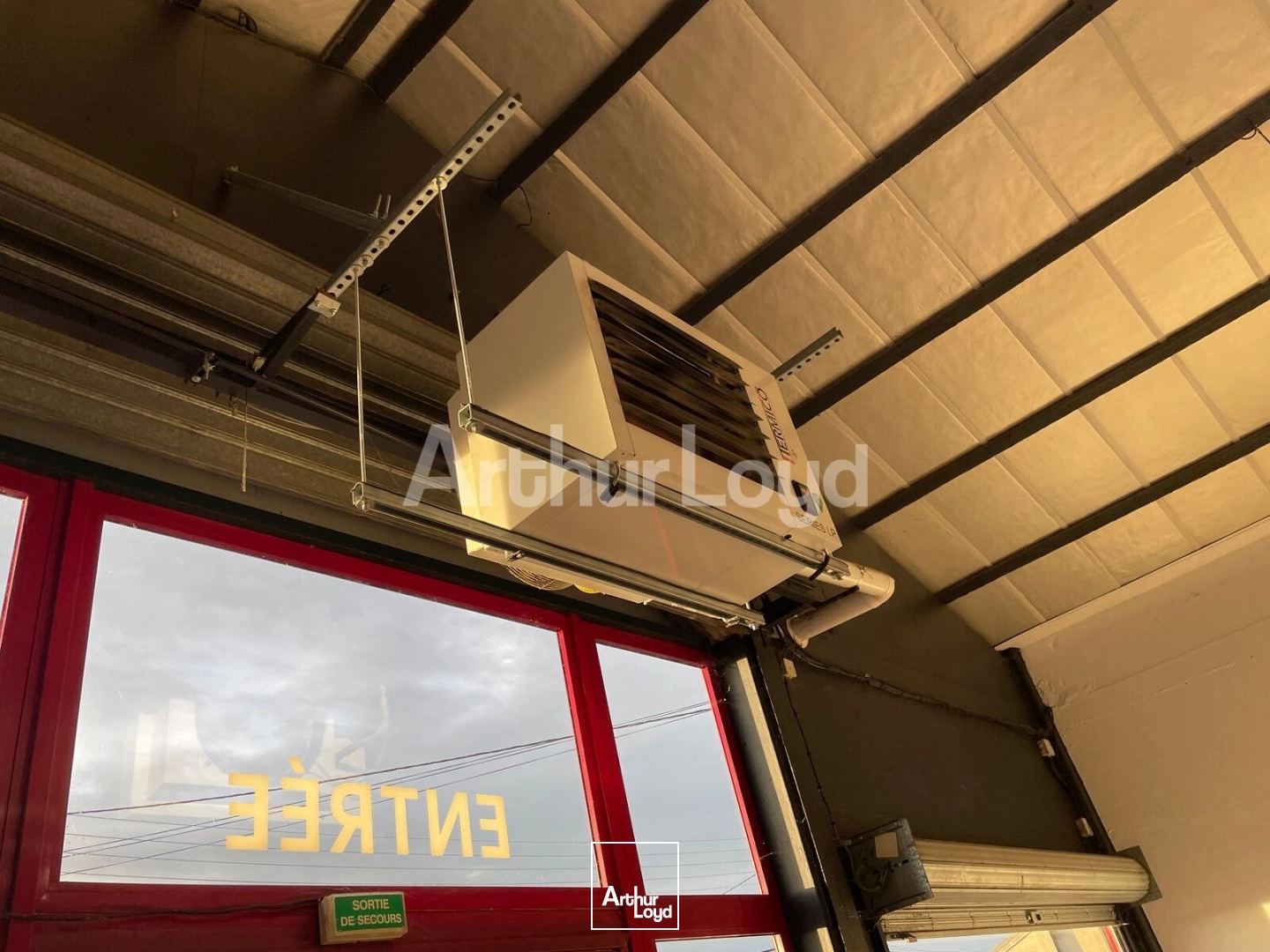 Locaux commerciaux - Location - AUCHY LES MINES - 62138 - 580-580 - 7723240