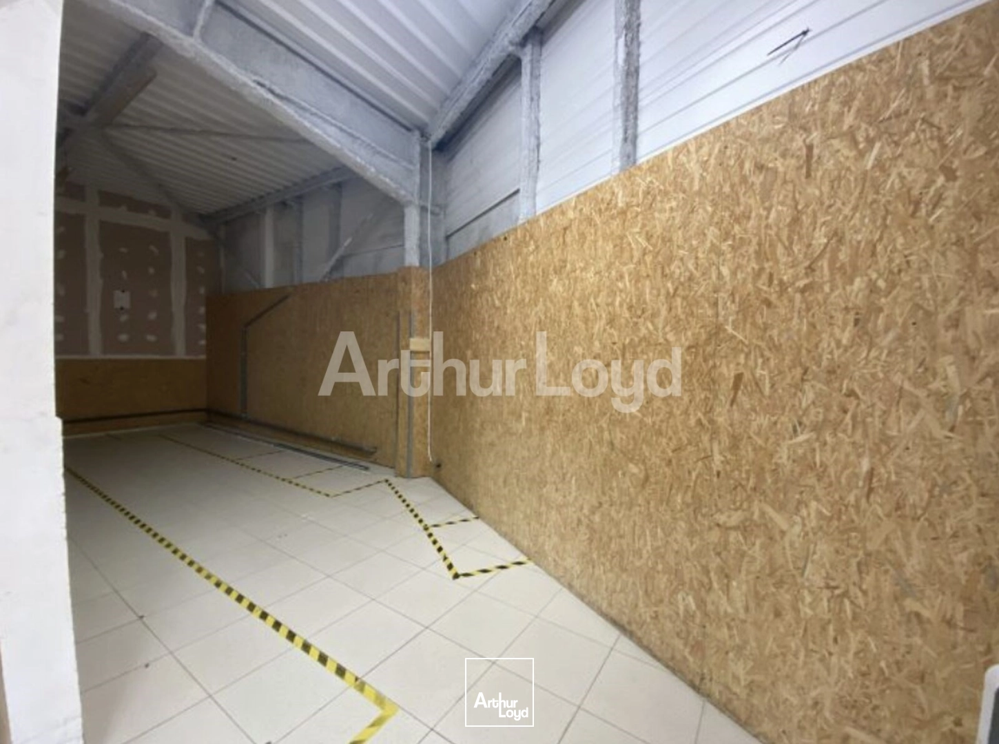 Locaux commerciaux - Location - SIN LE NOBLE - 59450 - 564-564 - 7723257