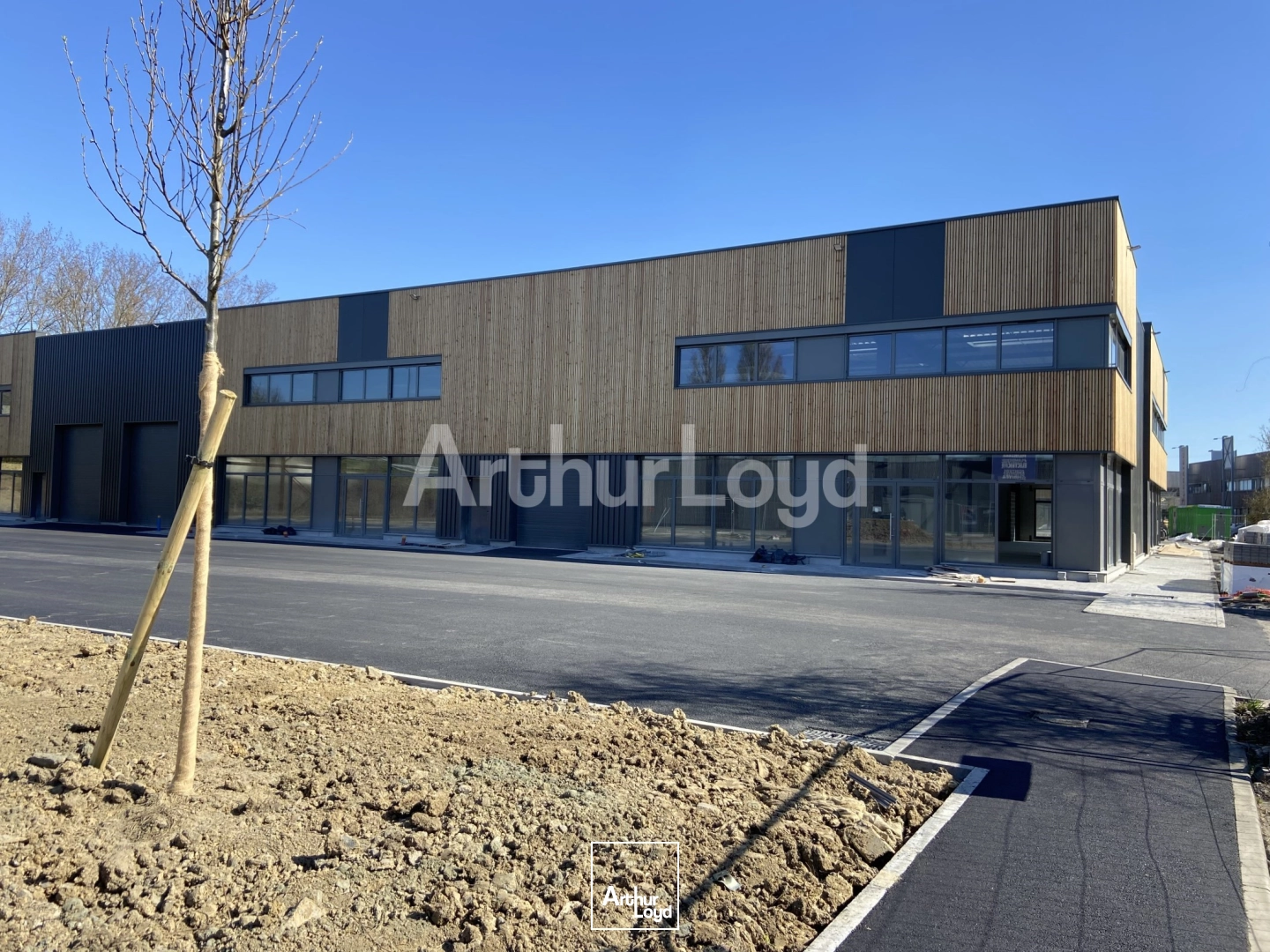 Locaux d'activité & Entrepôts - Location - LA CHAPELLE D'ARMENTIERES - 59930 - 648-1317 - 7723416