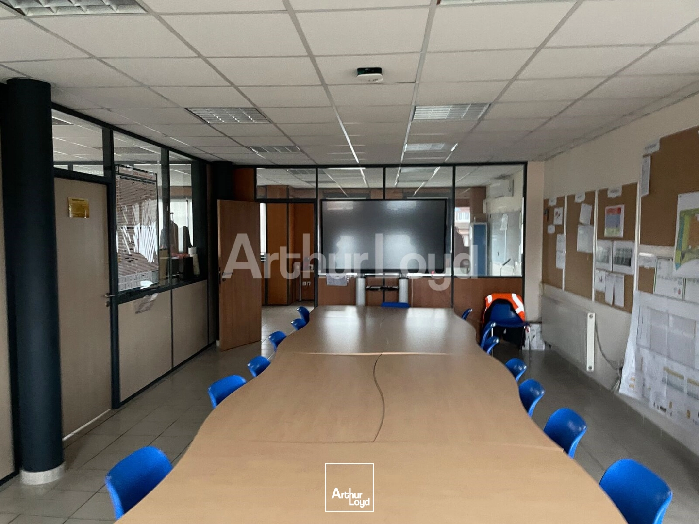 Locaux d'activité & Entrepôts - Location - DOUAI - 59500 - 8200-8200 - 7723481