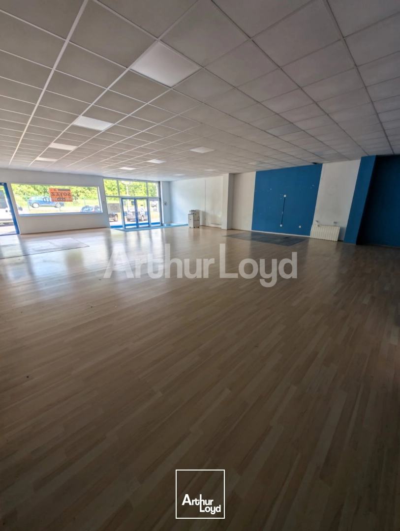 Locaux commerciaux - Location - TRITH SAINT LEGER - 59125 - 189-189 - 7723843