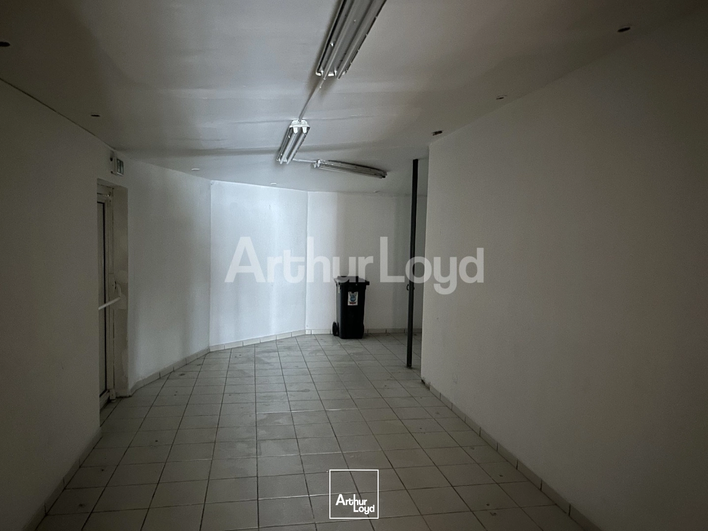 Locaux commerciaux - Location - LILLE - 59000 - 90-265 - 7724188