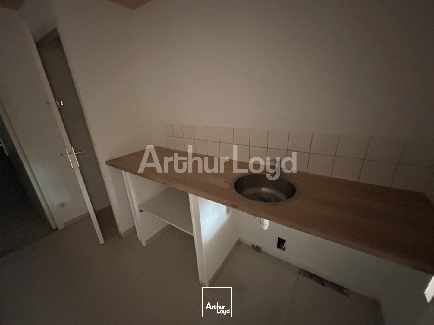 Locaux commerciaux - Location - LILLE - 59000 - 90-265 - 7724189