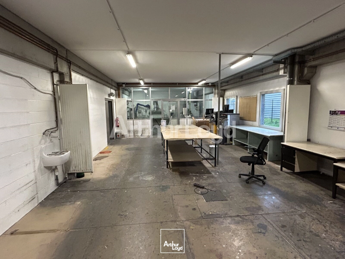 Locaux d'activité & Entrepôts - Location - HALLENNES LEZ HAUBOURDIN - 59320 - 930-930 - 7724625