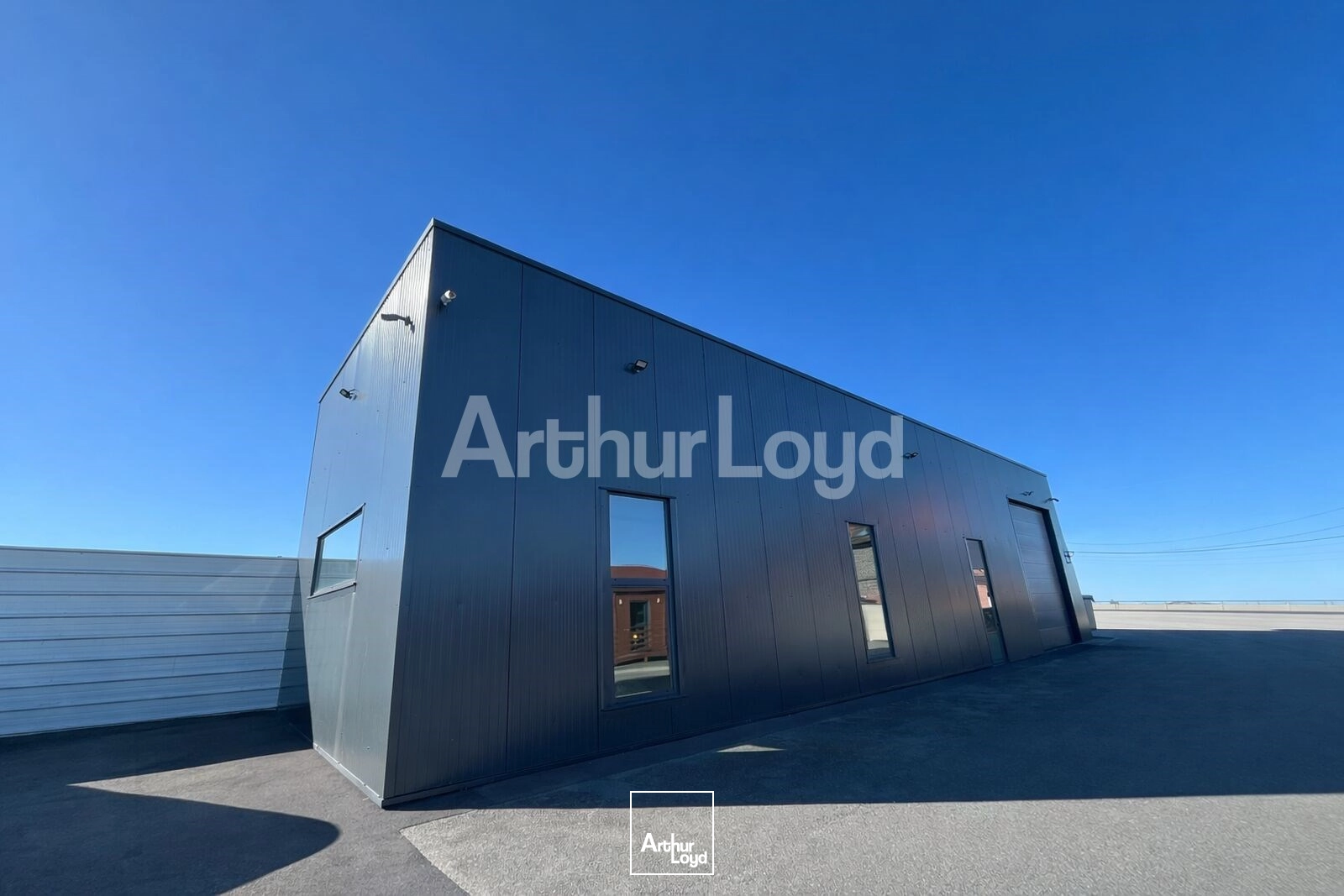 Locaux d'activité & Entrepôts - Location - PETITE FORET - 59494 - 168-168 - 7724870