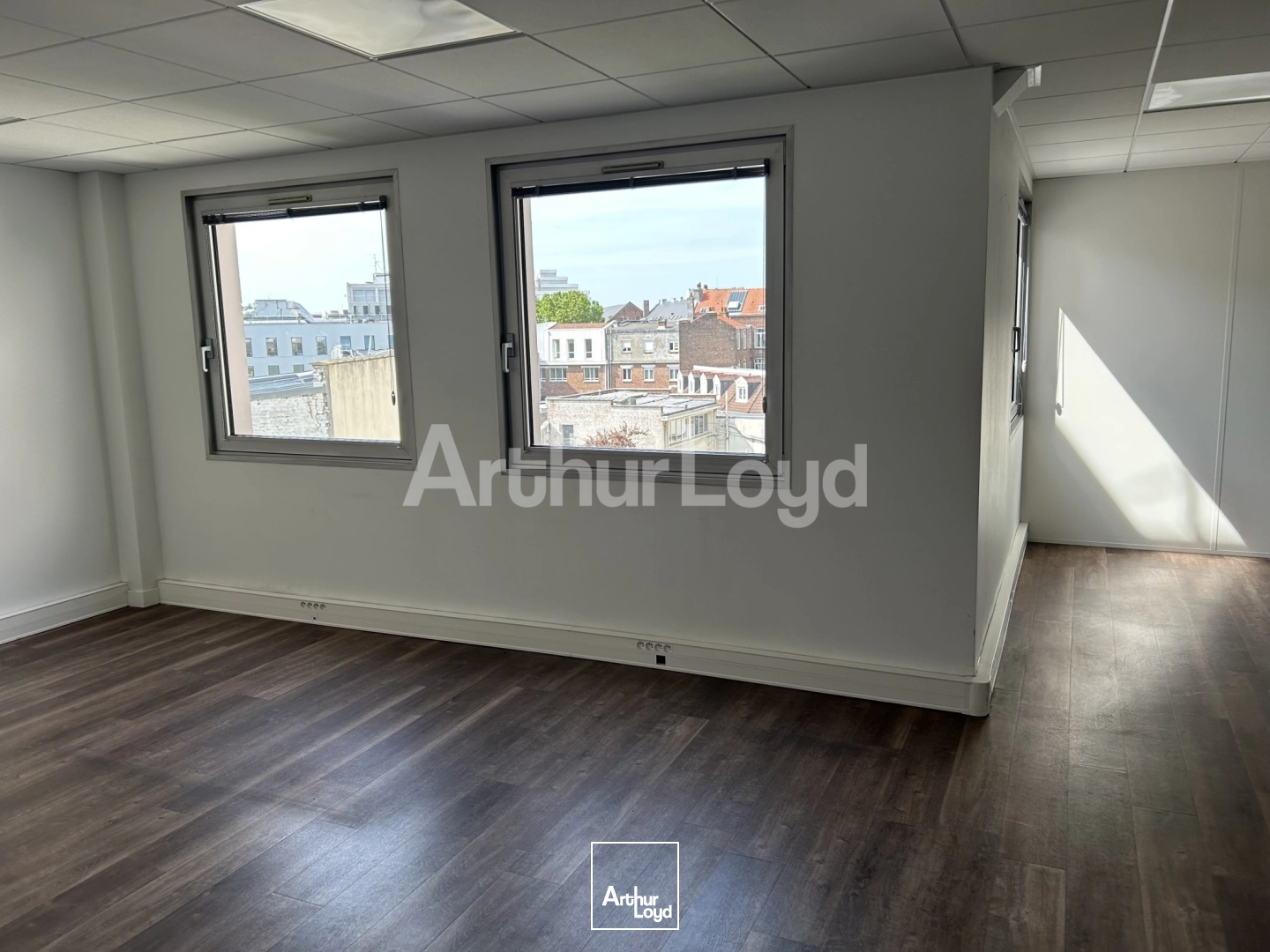 Bureaux - Vente - LILLE - 59000 - 527.4-1100.7 - 7724949