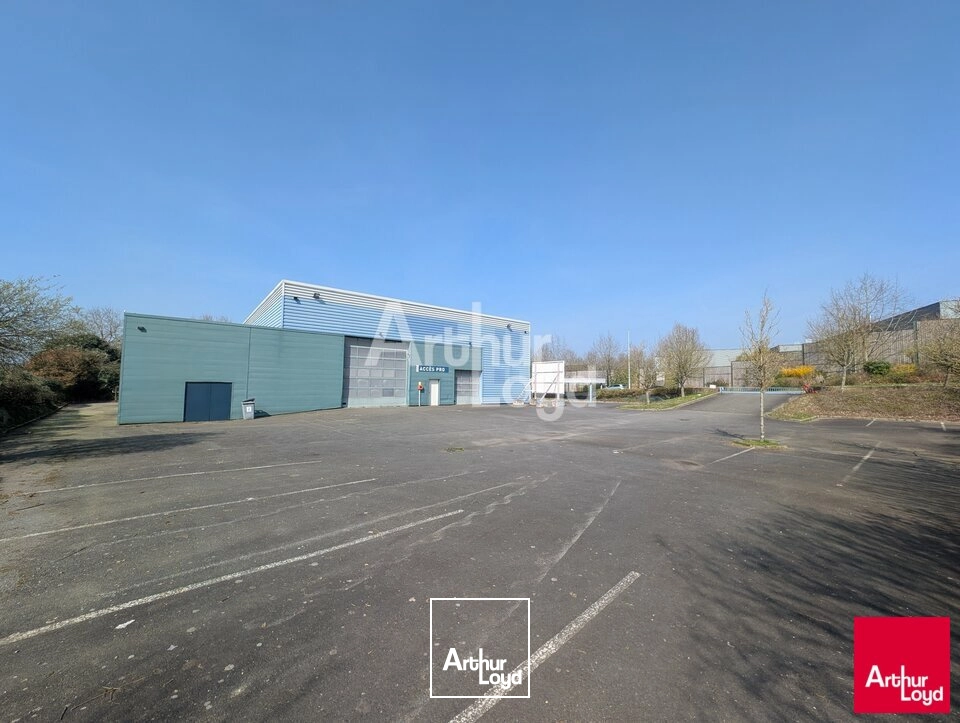 Locaux d'activité & Entrepôts - Location - VITRÉ - 35500 - 690-1500 - 7725455