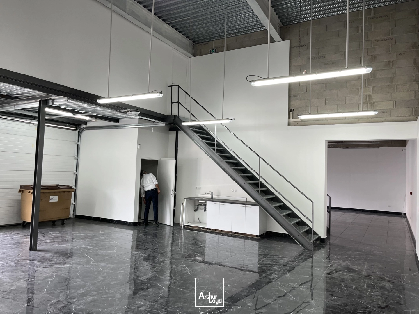 Locaux d'activité & Entrepôts - Location - VILLENEUVE LA GARENNE - 92390 - 2050-2050 - 7725847