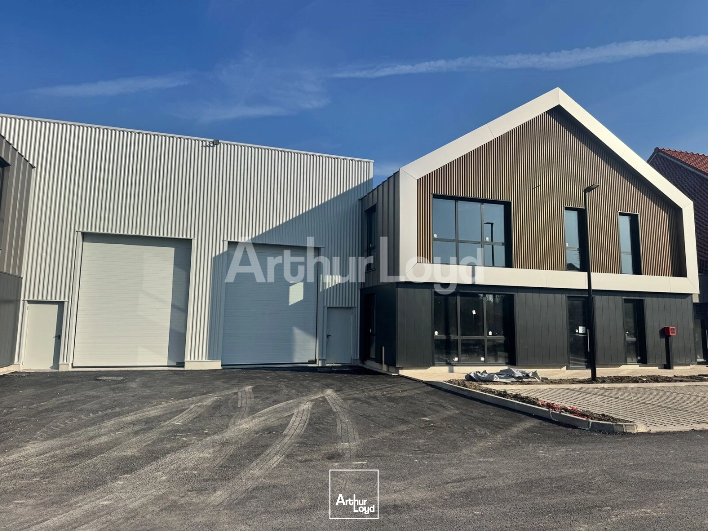 Locaux d'activité & Entrepôts - Location - VILLENEUVE D'ASCQ - 59650 - 740-740 - 7725915