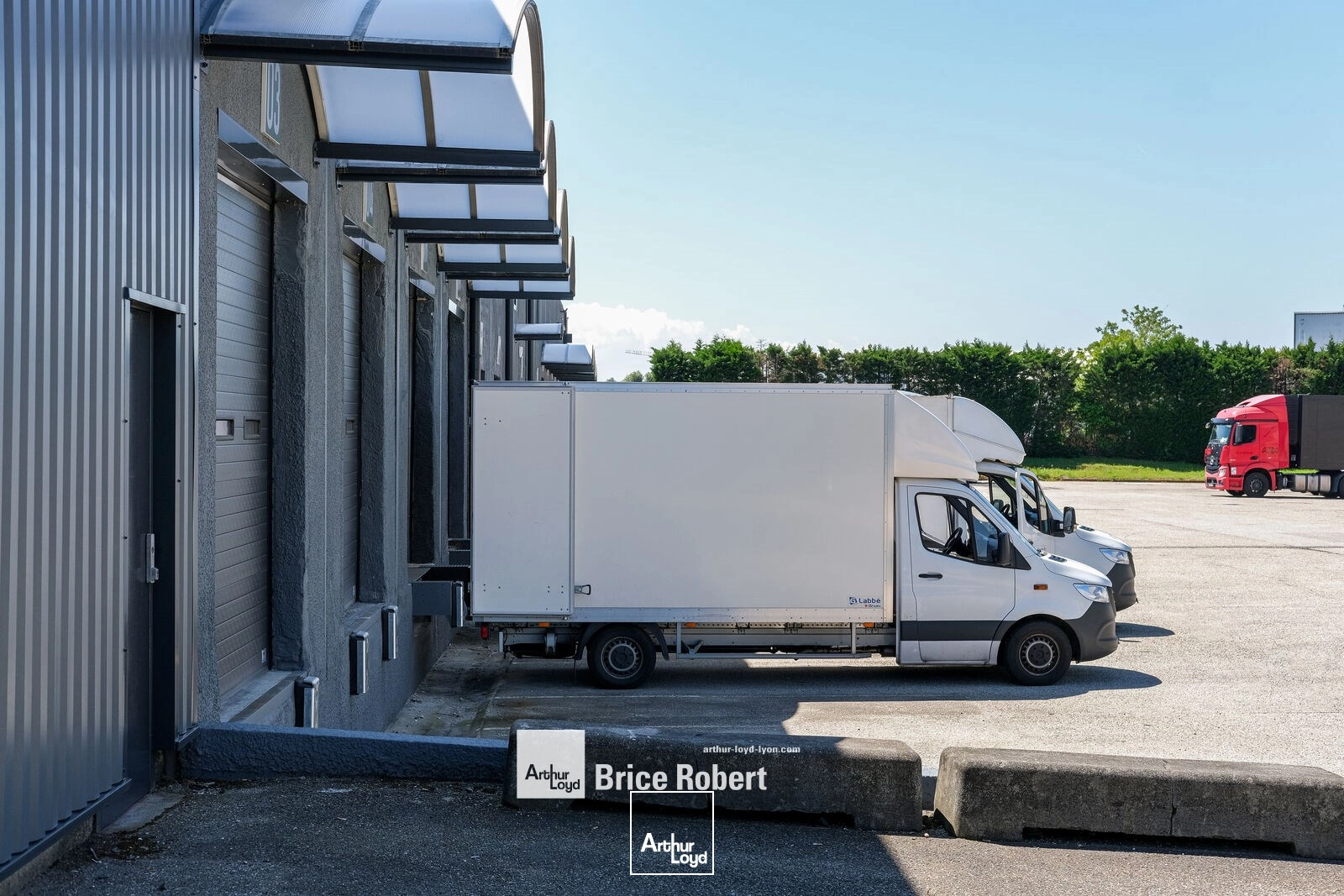 Locaux d'activité & Entrepôts - Location - CORBAS - 69960 - 1247-6034 - 7726003