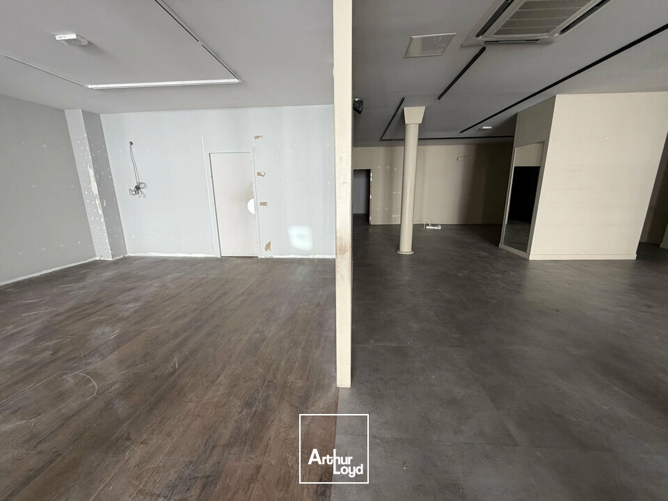 Locaux commerciaux - Location - POITIERS - 86000 - 378-378 - 7726276