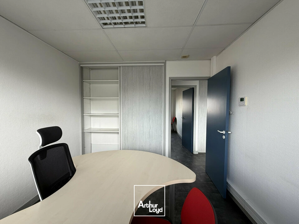 Bureaux - Location - NIORT - 79000 - 75.73-75.73 - 7726281