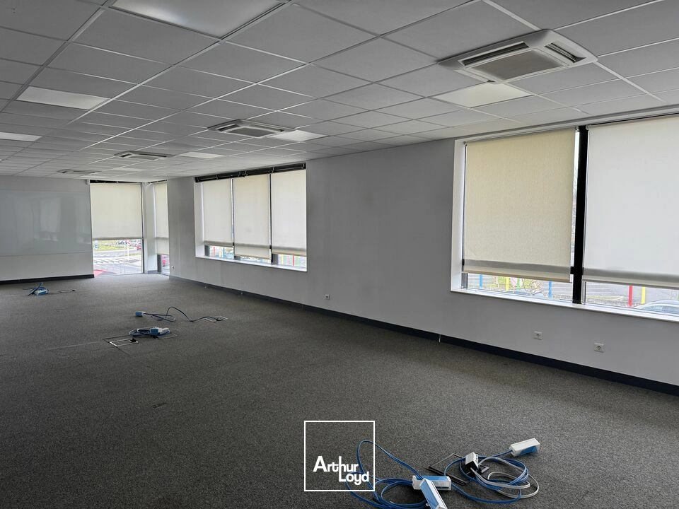 Bureaux - Location - TOURS - 37200 - 892-892 - 7726546