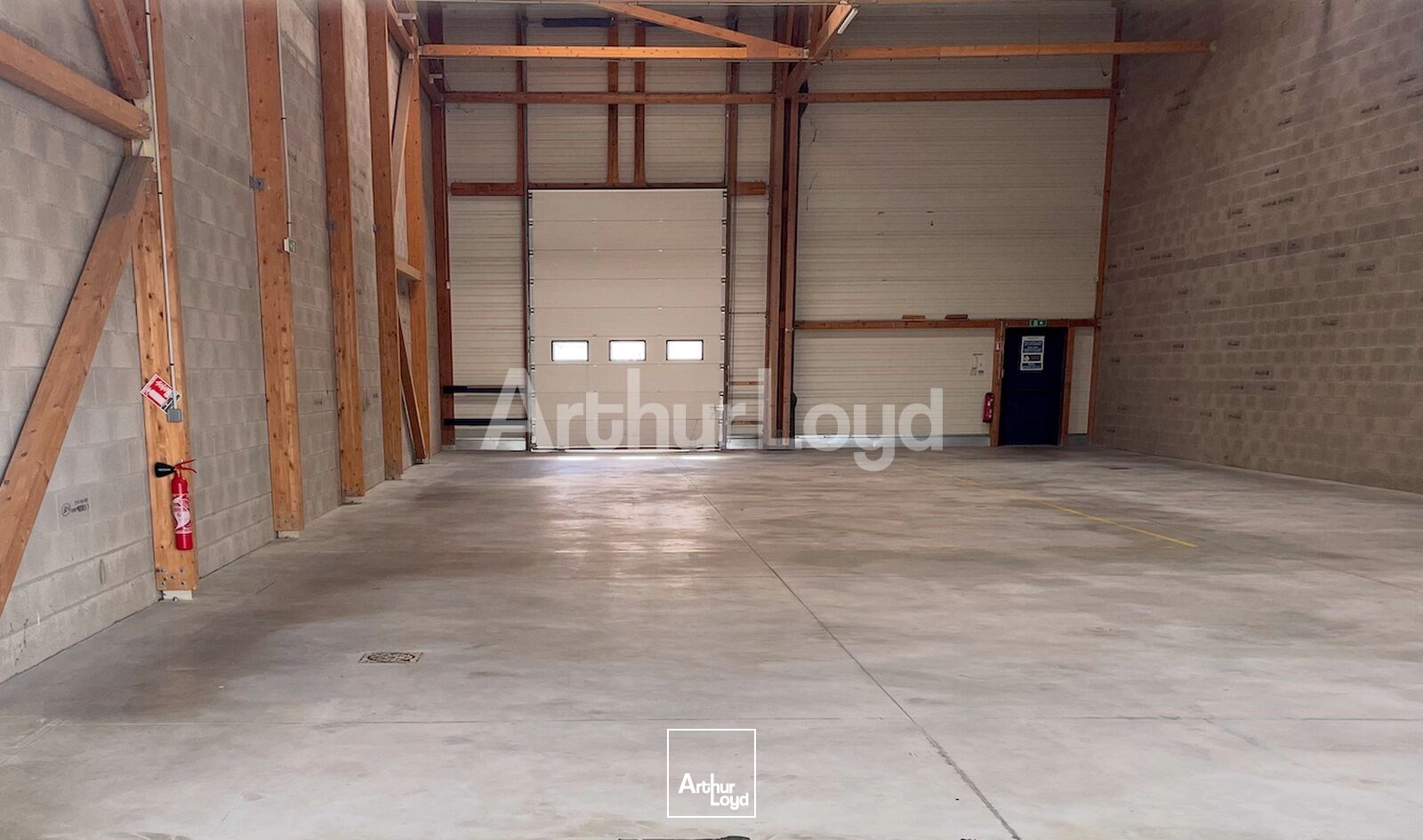 Locaux d'activité & Entrepôts - Location - LEULINGHEM - 62500 - 320-320 - 7727045