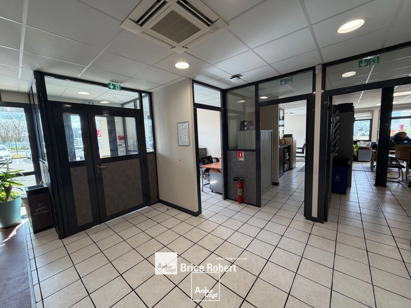 Locaux d'activité & Entrepôts - Location - GENAS - 69740 - 1667-1667 - 7727144