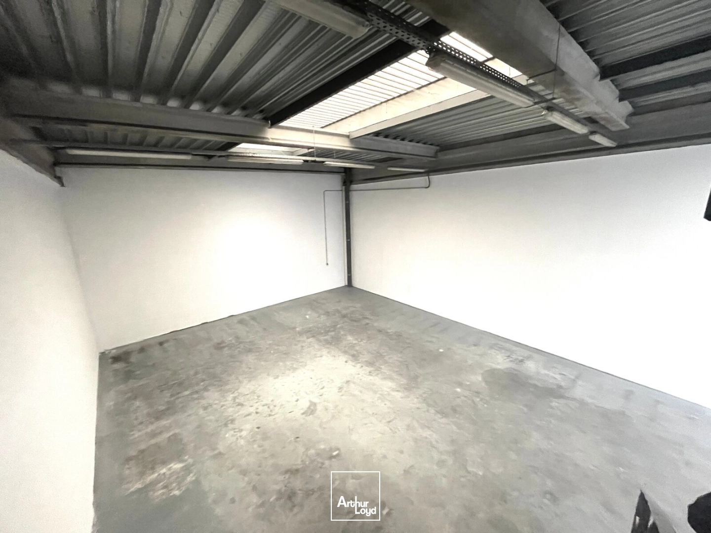 Locaux d'activité & Entrepôts - Location - CHAMBLY - 60230 - 195-195 - 7728360