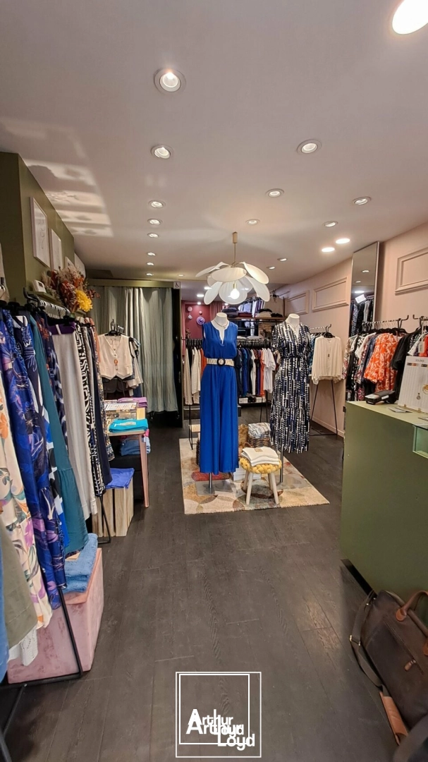 Fonds de commerce - Cession - BRIVE-LA-GAILLARDE - 19100 - 60.91-60.91 - 7733138