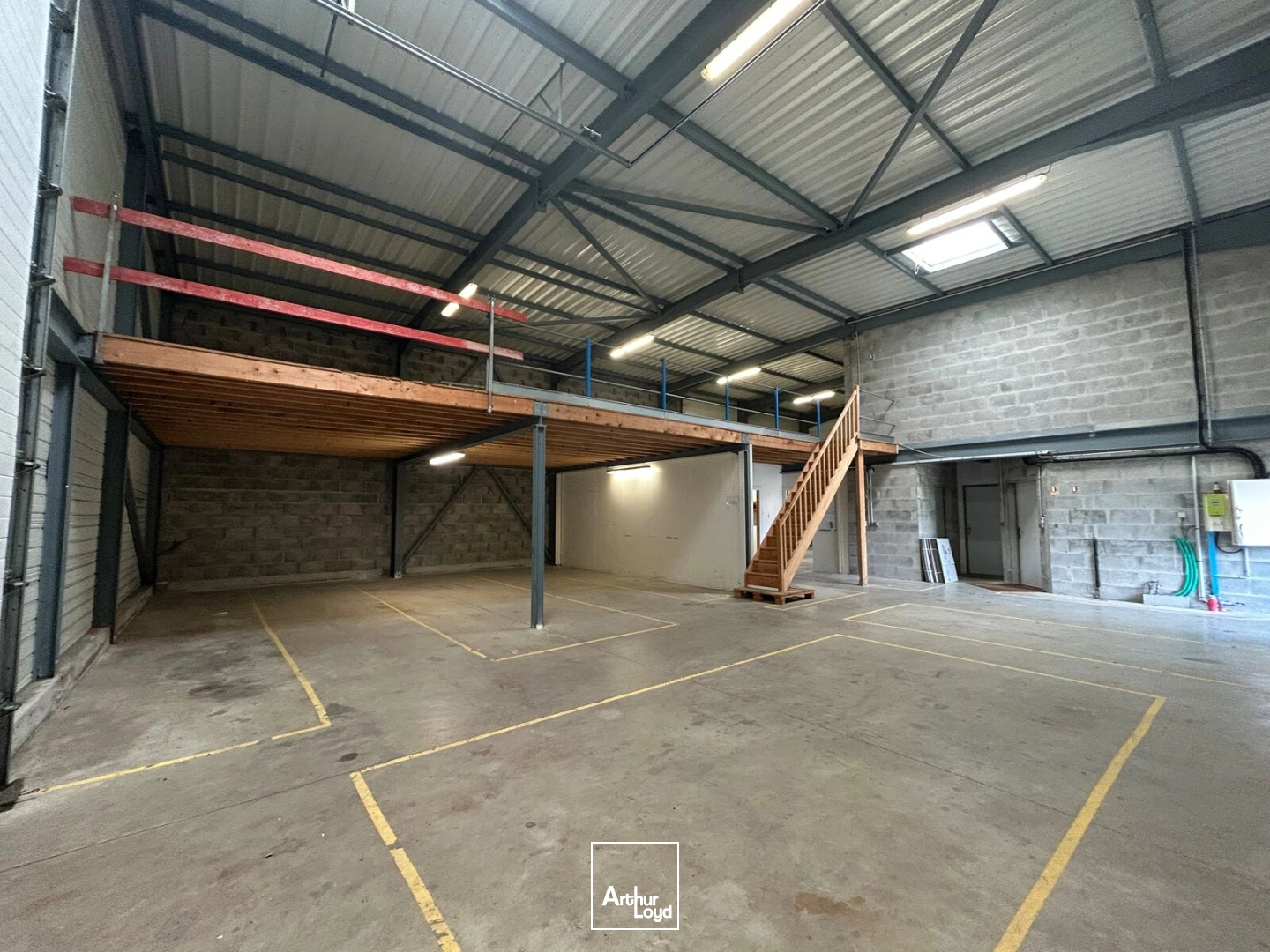 Locaux d'activité & Entrepôts - Location - SAINT NAZAIRE - 44600 - 541.45-541.45 - 7736414