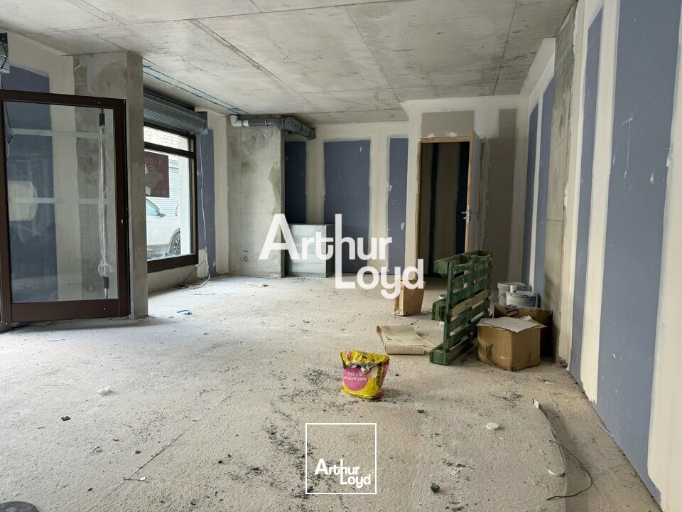 Locaux commerciaux - Location - NICE - 06300 - 50-100 - 7746948
