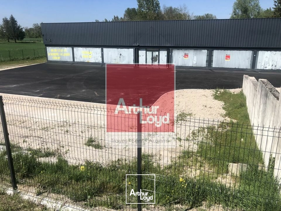 Locaux commerciaux - Vente - MAIZIÈRES-LA-GRANDE-PAROISSE - 10510 - 1500-1500 - 7748063