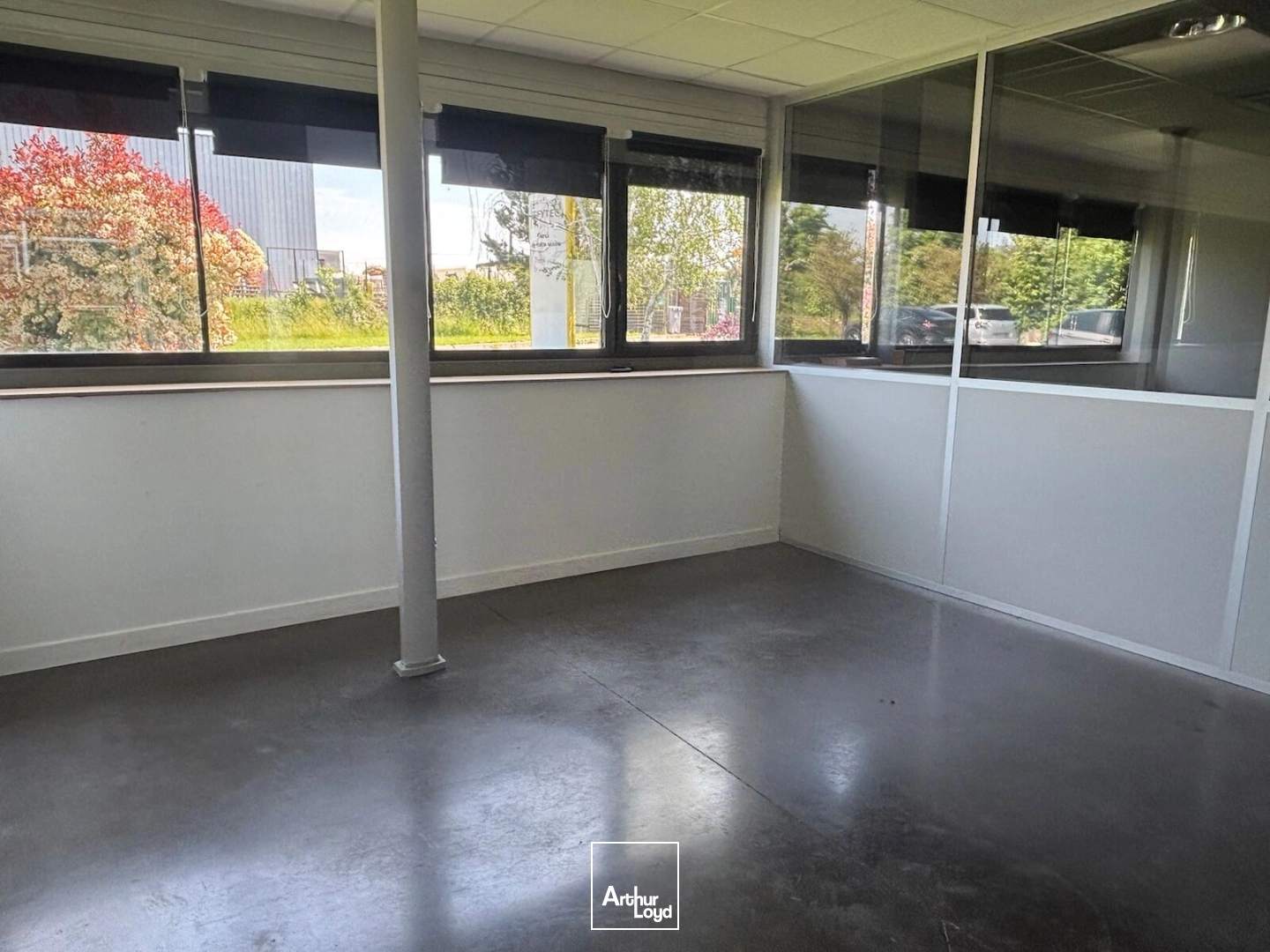 Locaux d'activité & Entrepôts - Location - SAINT CHAMOND - 42400 - 256-256 - 7748250