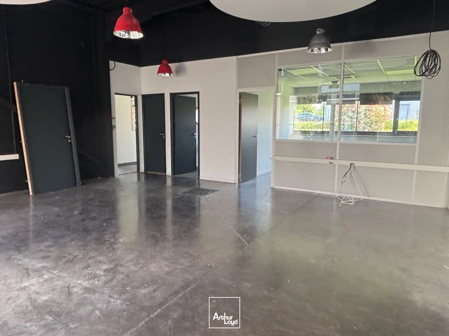 Locaux d'activité & Entrepôts - Location - SAINT CHAMOND - 42400 - 256-256 - 7748252