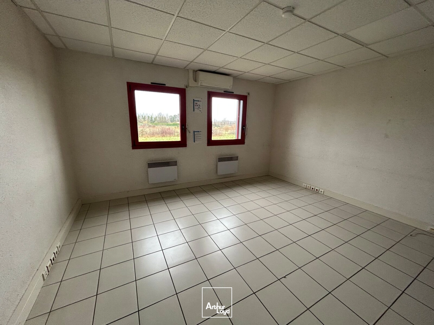 Locaux d'activité & Entrepôts - Vente - SAINT JEAN DE BOISEAU - 44640 - 478-478 - 7749510