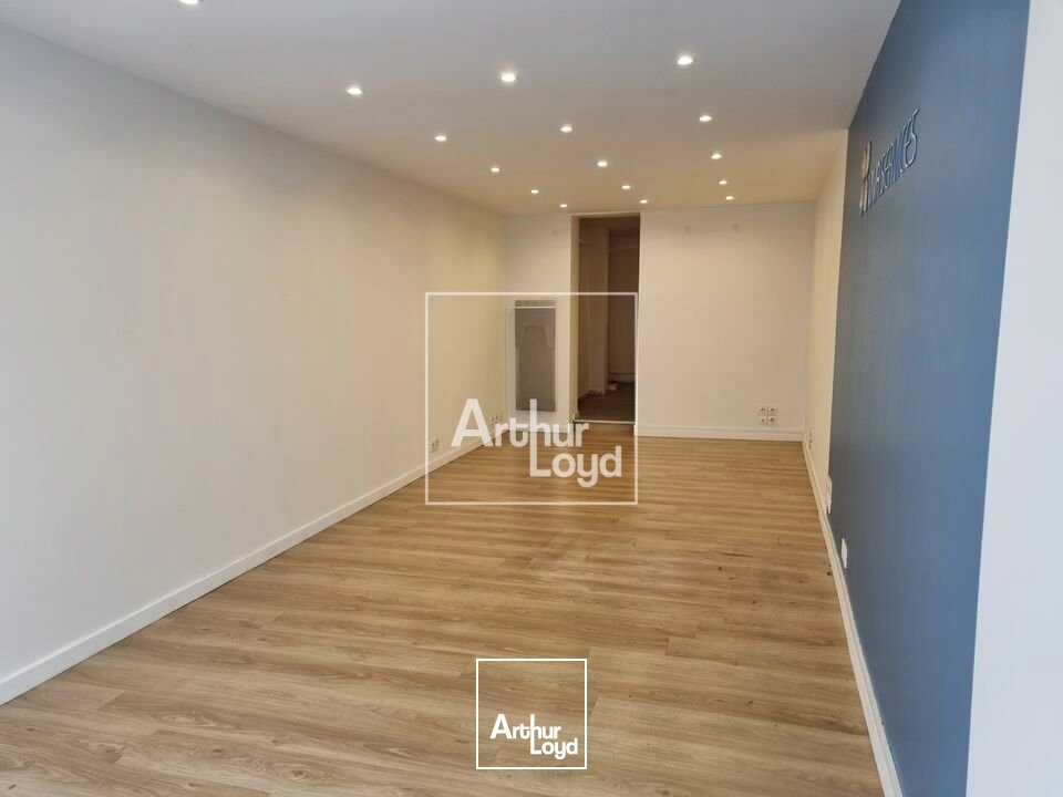 Locaux commerciaux - Vente - MELUN - 77000 - 49-49 - 7751487